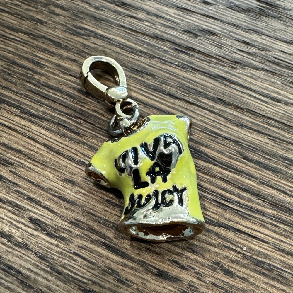 SALE☀️ Vintage Viva La Juicy tshirt charm - Picture 3 of 6